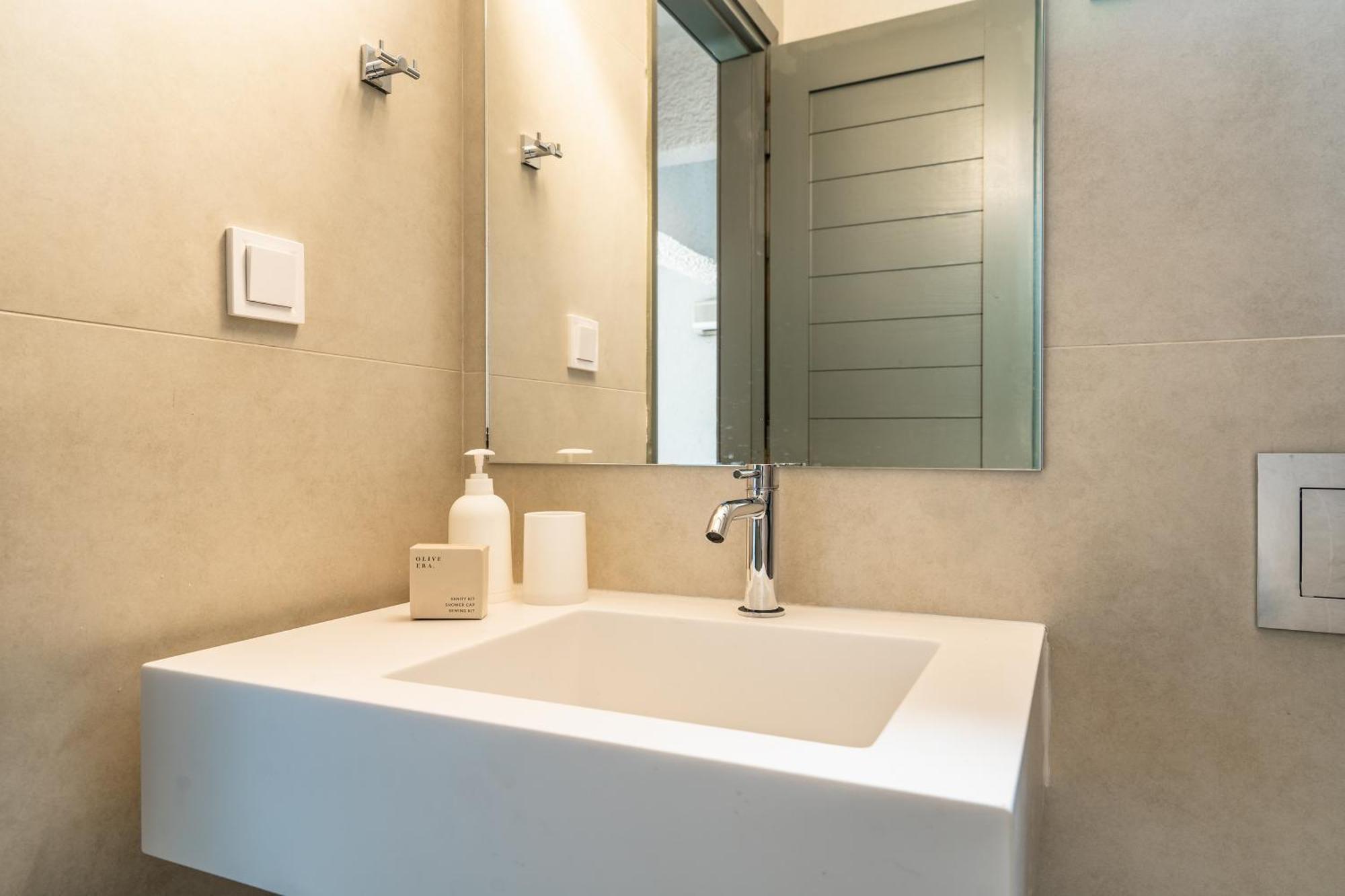 Niriides Resort Gíthio Kültér fotó