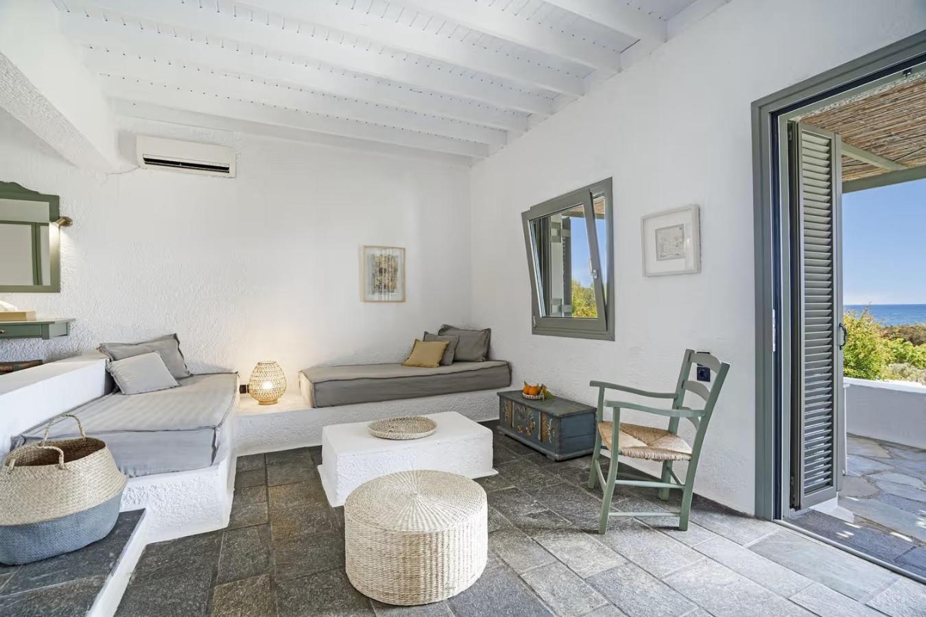 Niriides Resort Gíthio Kültér fotó